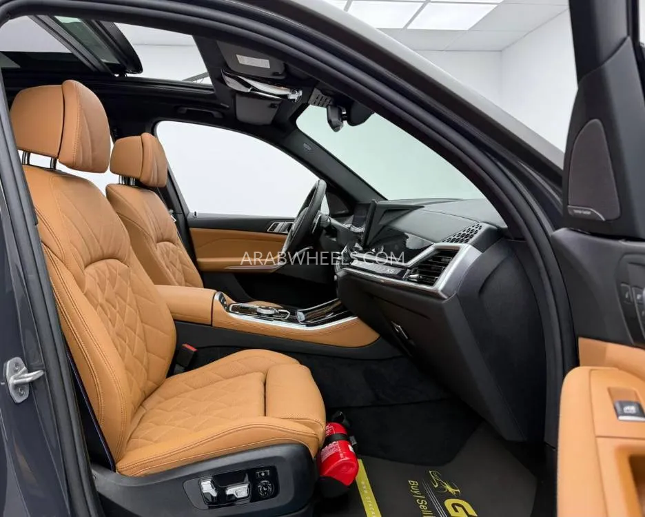 BMW iX5 2025 for Sale in Dubai Image-16