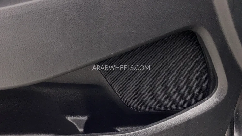 Ford Explorer 2017 for Sale in Dubai Image-23