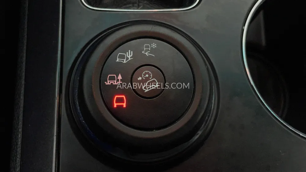 Ford Explorer 2017 for Sale in Dubai Image-36