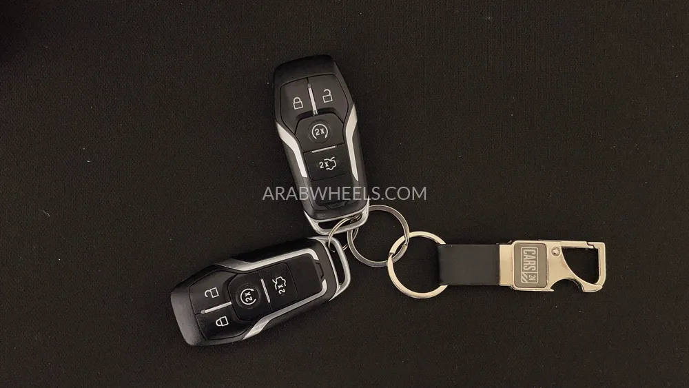 Ford Explorer 2017 for Sale in Dubai Image-45