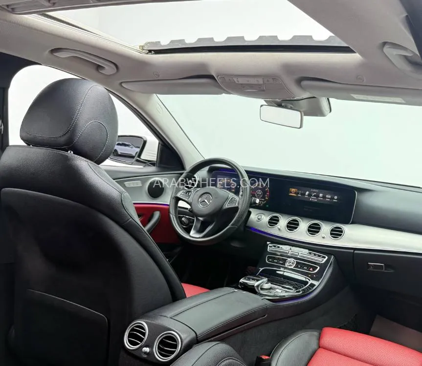 مرسيدس بنز كلاس E 2017 for Sale in دبي Image-9