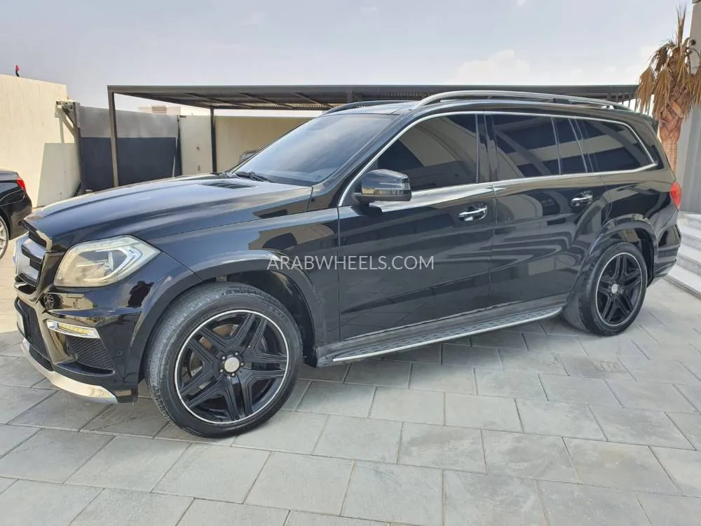 Mercedes Benz GL Class 2015 for Sale in Ras Al Khaimah Image-3