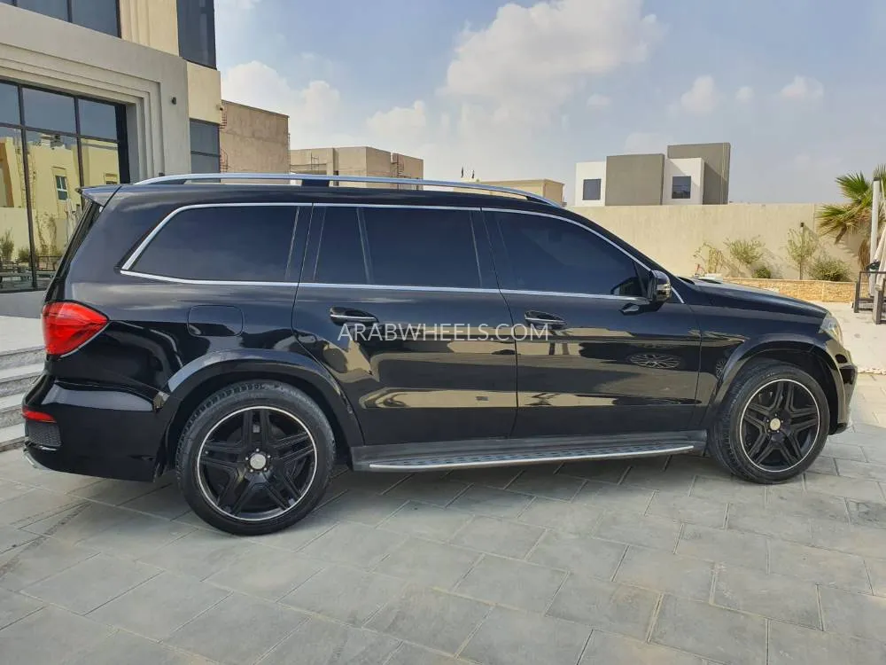 Mercedes Benz GL Class 2015 for Sale in Ras Al Khaimah Image-8