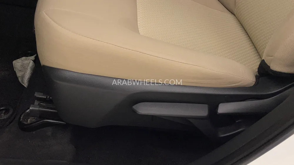 تويوتا يارس 2024 for Sale in دبي Image-19