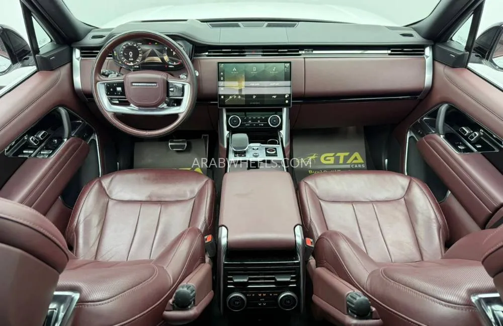 Land Rover Range Rover 2023 for Sale in Dubai Image-9