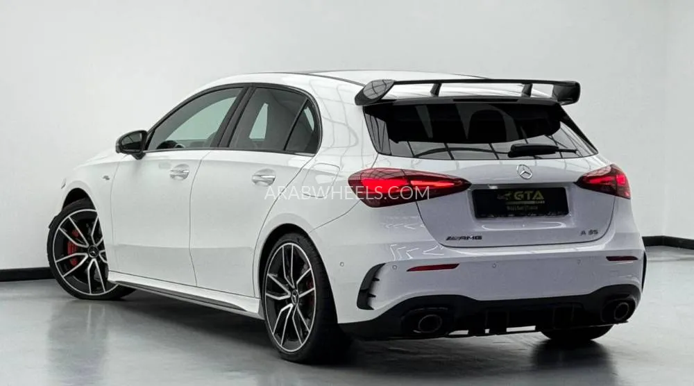 مرسيدس بنز كلاس A 2024 for Sale in دبي Image-4