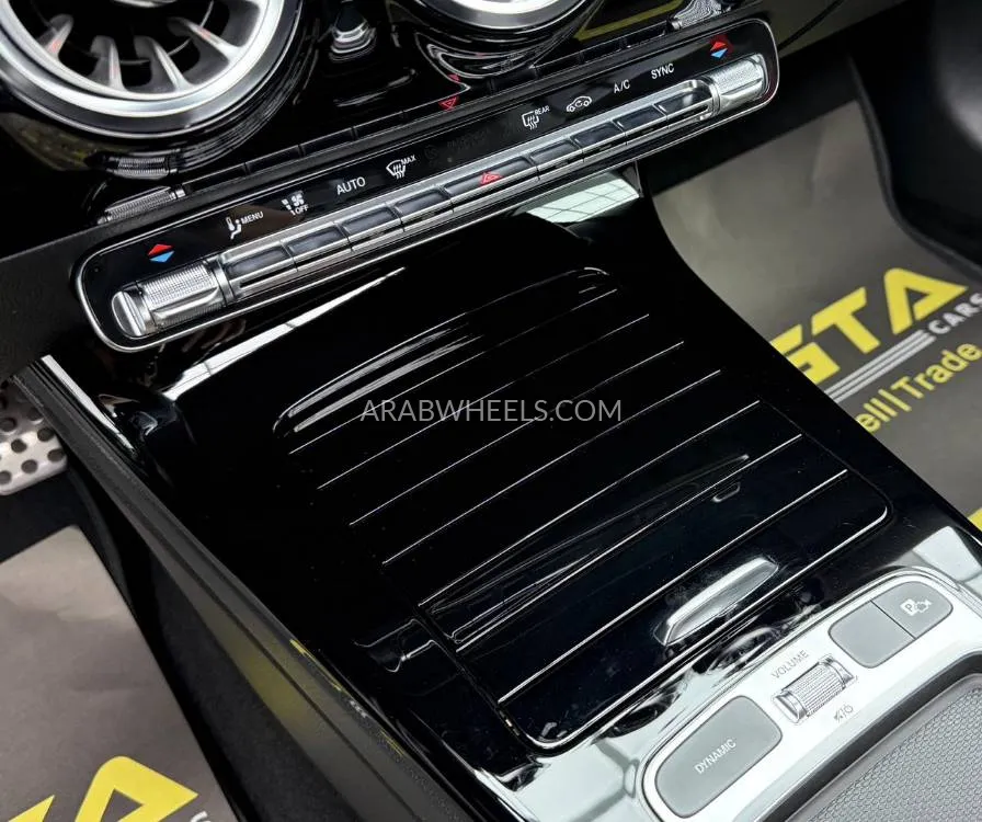 مرسيدس بنز كلاس A 2024 for Sale in دبي Image-17