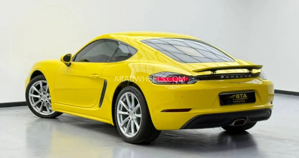 Porsche 718 2024 for Sale in Dubai Image-4