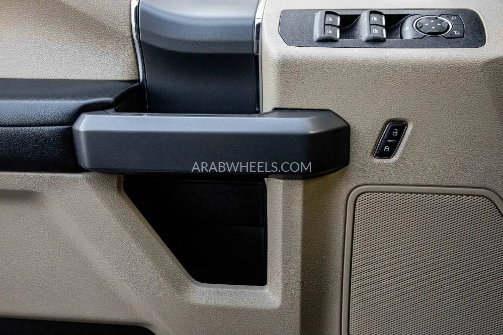 Ford F 150 2020 for Sale in Dubai Image-6