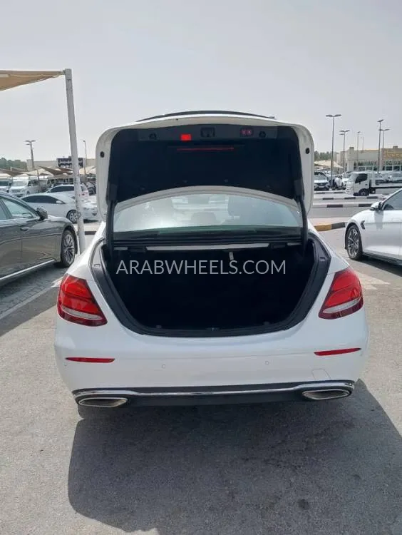 مرسيدس بنز كلاس E 2018 for Sale in دبي Image-15