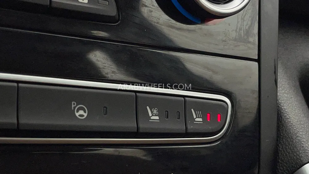 Renault Koleos 2023 for Sale in Dubai Image-56