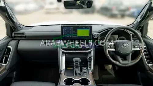 تويوتا لاند كروزر 2024 for Sale in دبي Image-8