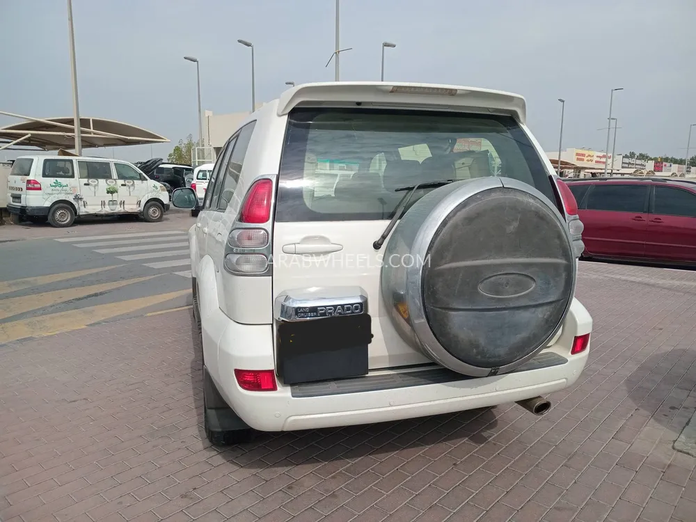 تويوتا لاند كروزر برادو 2007 for Sale in الشارقة Image-4