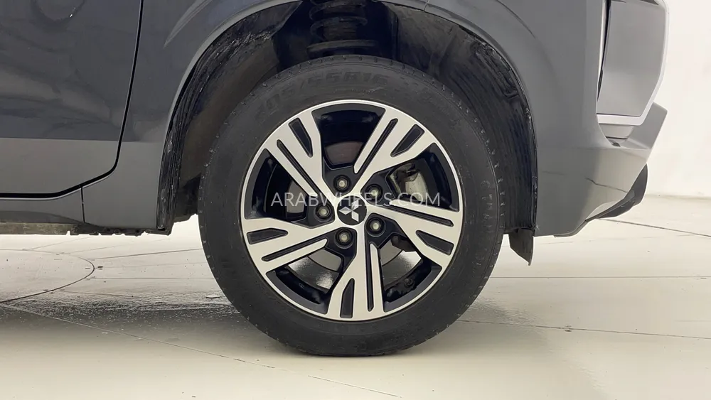 Mitsubishi Xpander 2021 for Sale in Dubai Image-10