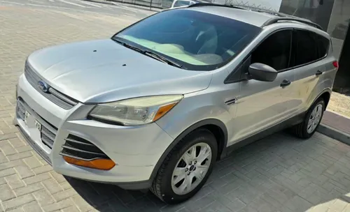 Ford Escape 2.5L S 2013