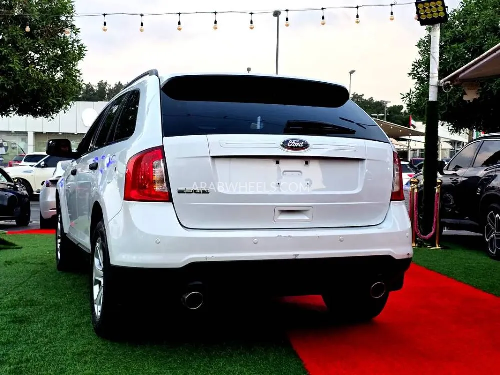 Ford Edge 2017 for Sale in Sharjah Image-6