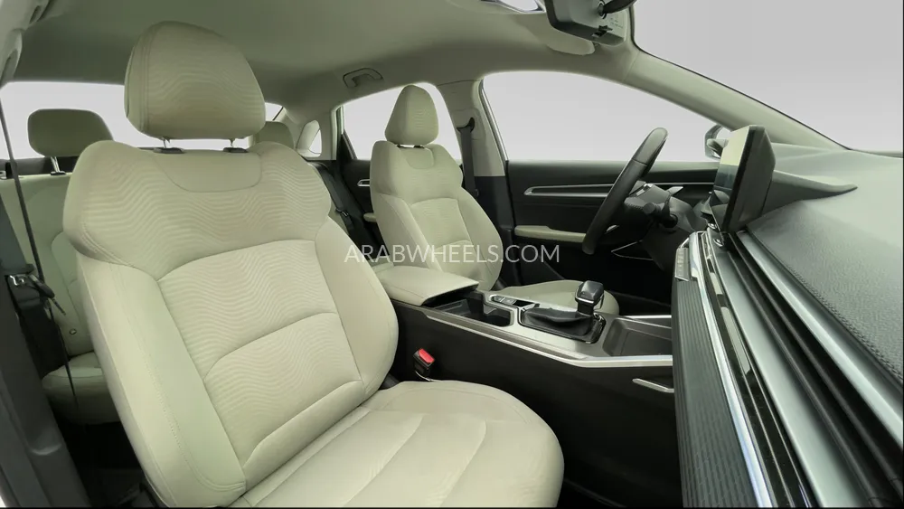 Geely Emgrand 2024 for Sale in Dubai Image-25