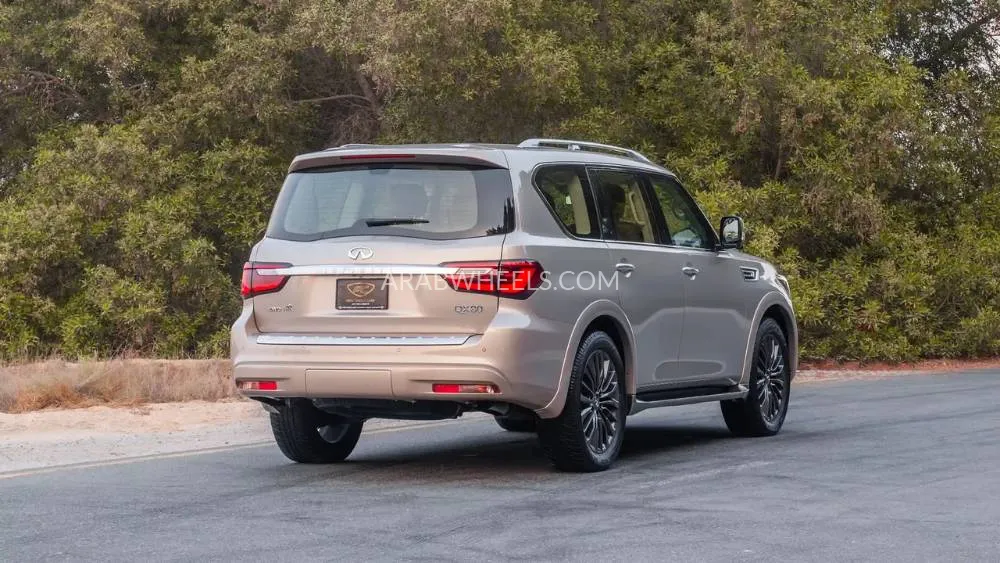 إنفينيتي QX80 2023 for Sale in الشارقة Image-4