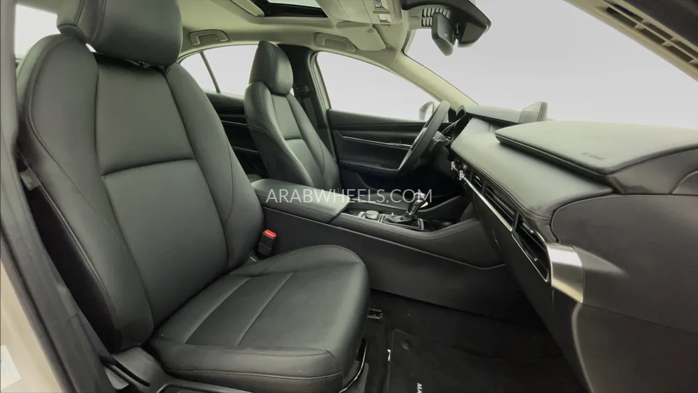 مازدا 3 2024 for Sale in دبي Image-26