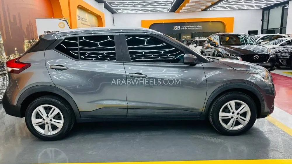 نيسان كيكس 2020 for Sale in دبي Image-8