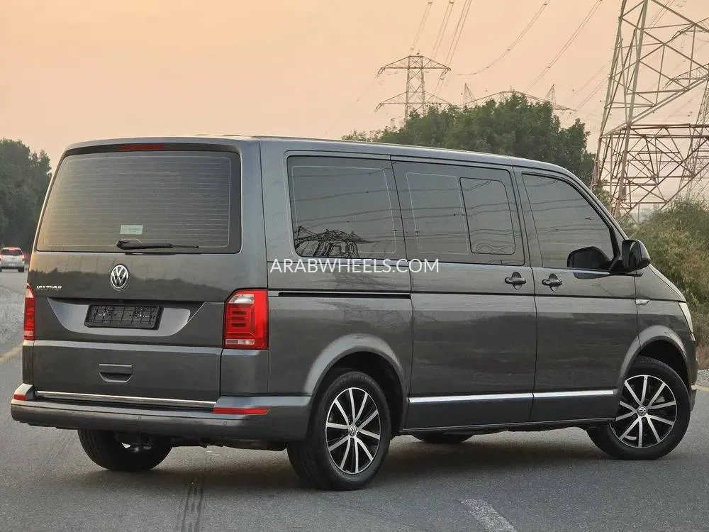 Volkswagen Multivan 2019 for Sale in Ajman Image-7