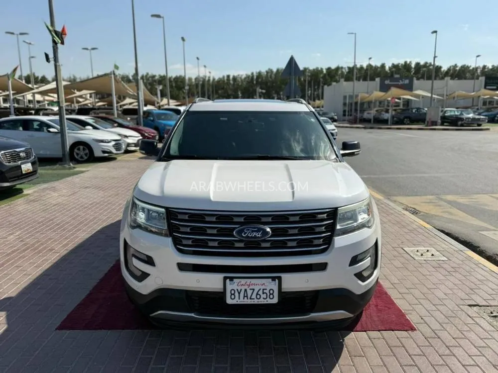 فورد إكسبلورر 2017 for Sale in الشارقة Image-2