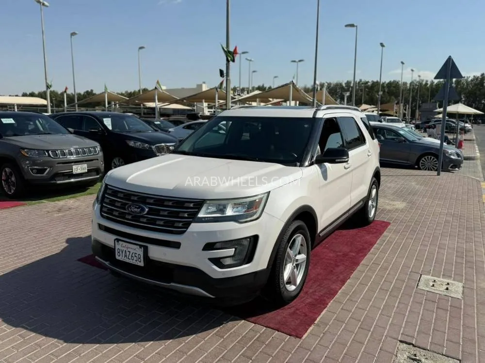 فورد إكسبلورر 2017 for Sale in الشارقة Image-3