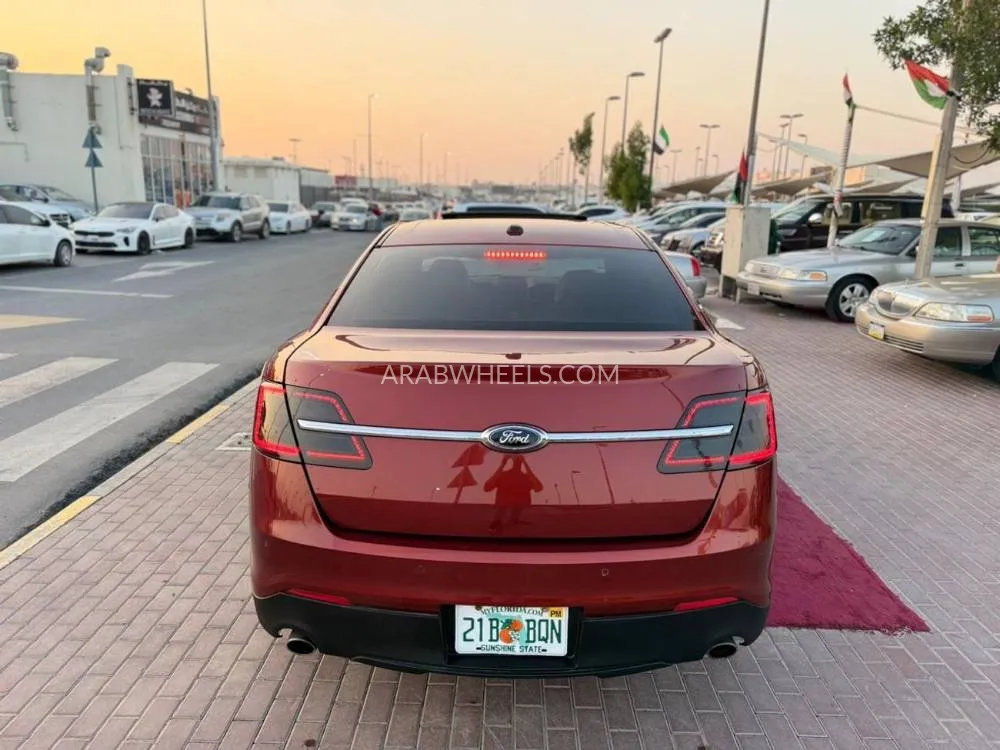 Ford Taurus 2014 for Sale in Sharjah Image-5