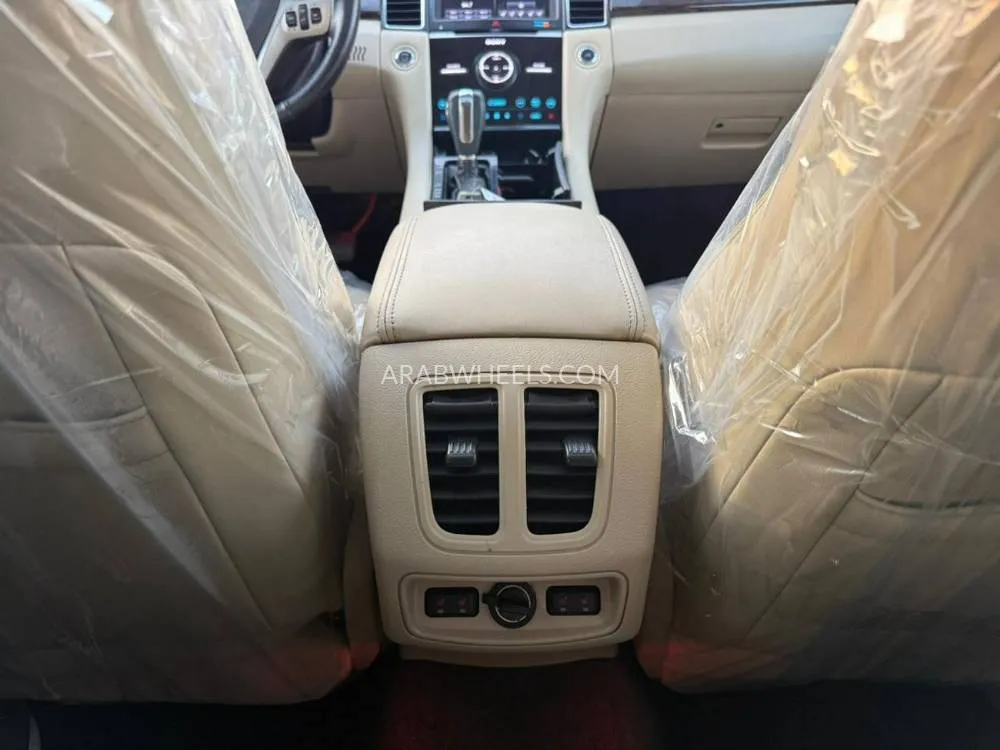 Ford Taurus 2014 for Sale in Sharjah Image-19