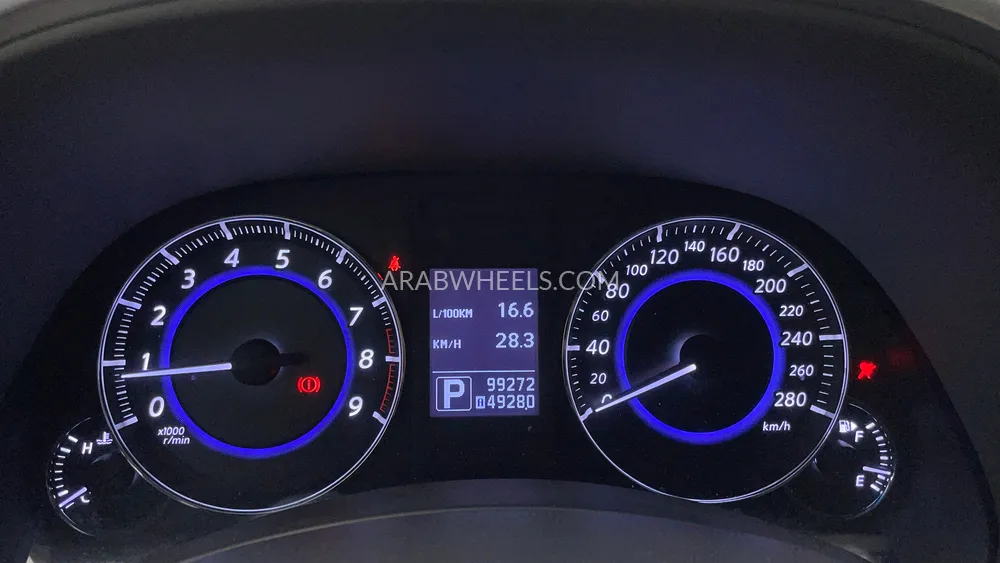 Infiniti QX70 2020 for Sale in Dubai Image-13