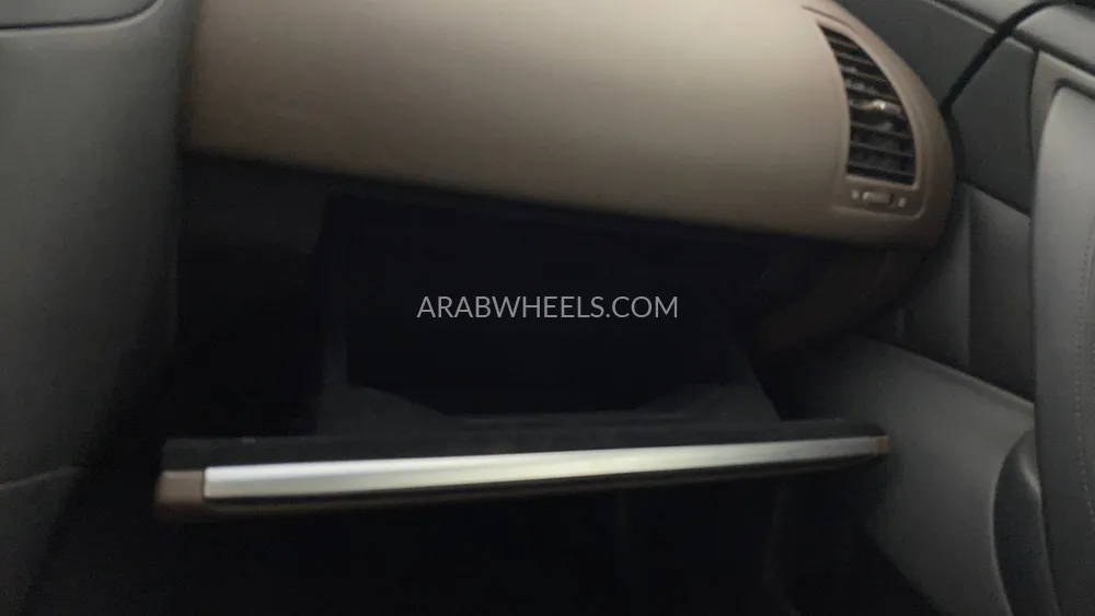 Infiniti QX70 2020 for Sale in Dubai Image-35