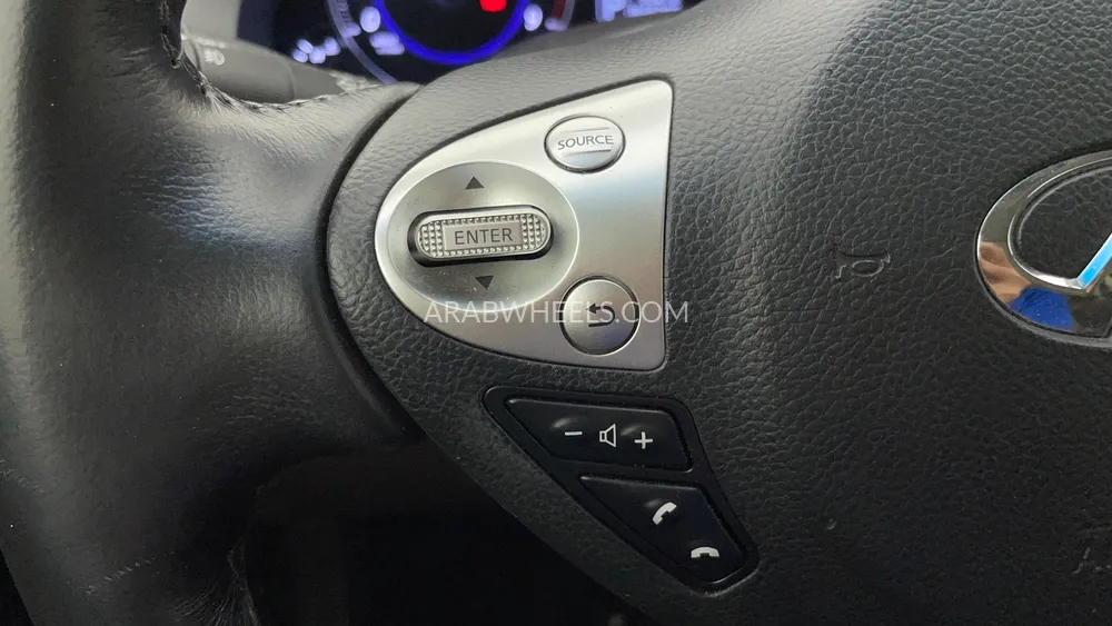 Infiniti QX70 2020 for Sale in Dubai Image-48