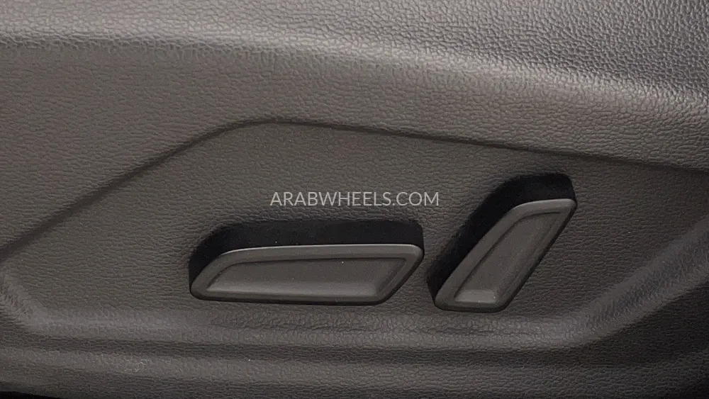 إم جي RX5 2020 for Sale in دبي Image-22