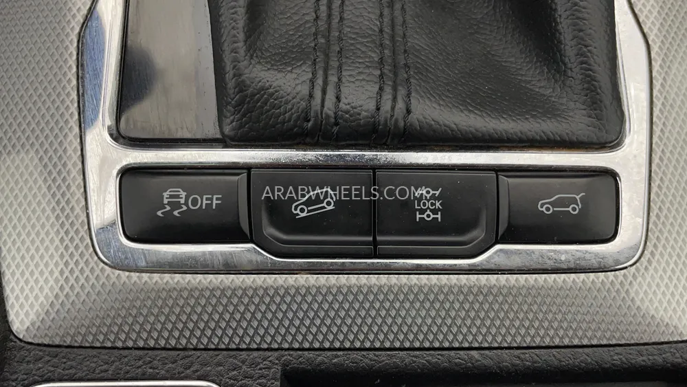 إم جي RX5 2020 for Sale in دبي Image-37