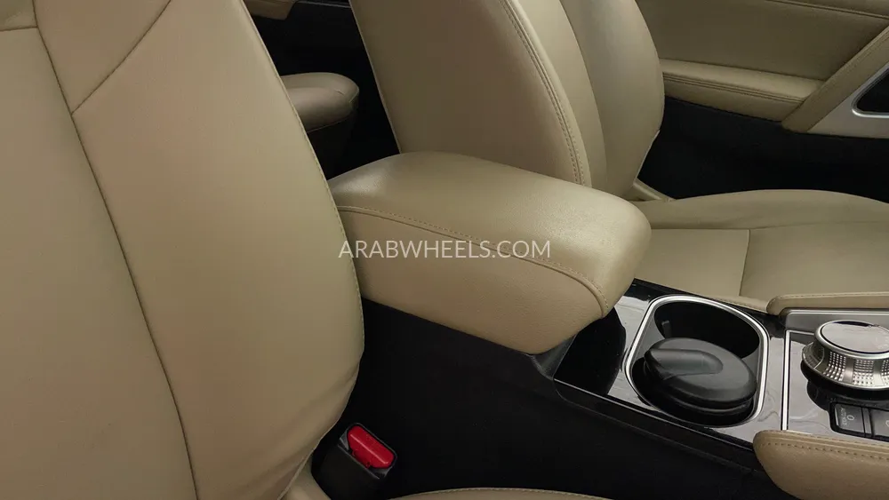 ميتسوبيشي مونتيرو سبورت 2023 for Sale in دبي Image-38