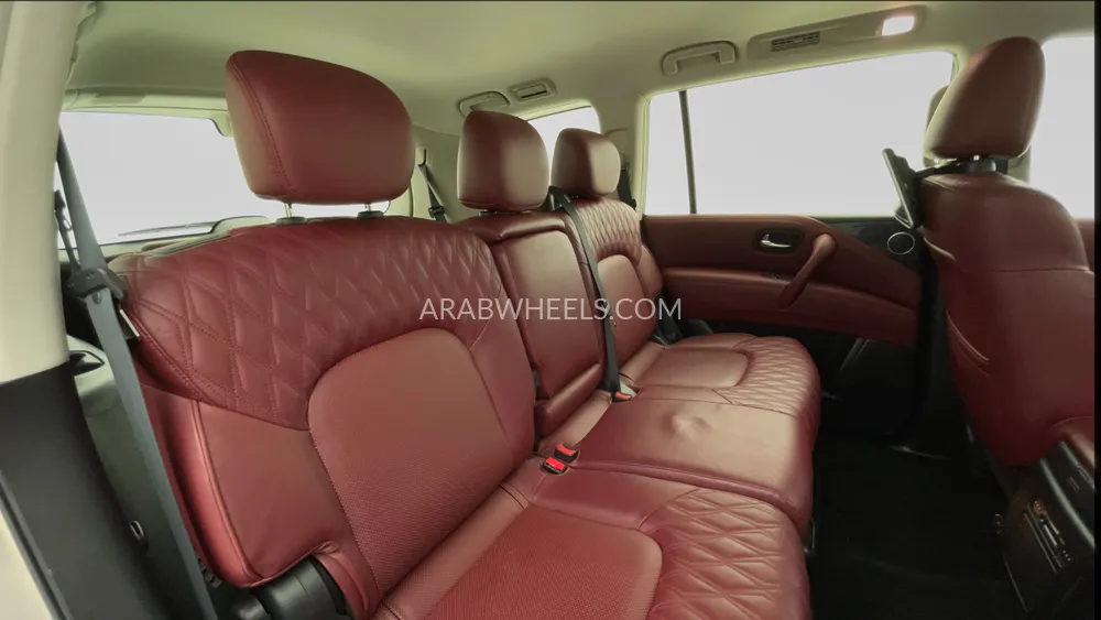 Nissan Patrol 2022 for Sale in Dubai Image-29