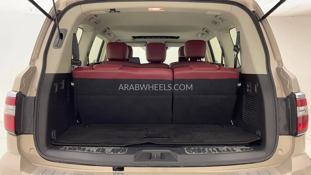 Nissan Patrol 2022 for Sale in Dubai Image-30