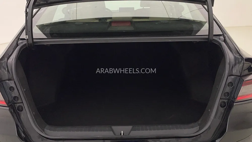 تويوتا يارس 2023 for Sale in دبي Image-27