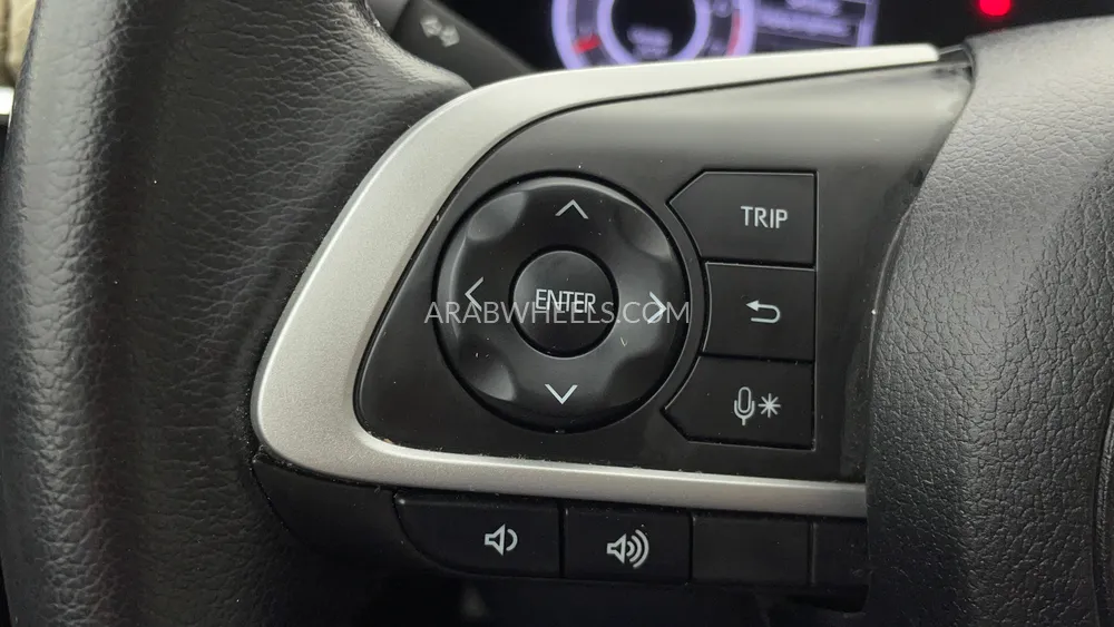 تويوتا يارس 2023 for Sale in دبي Image-43