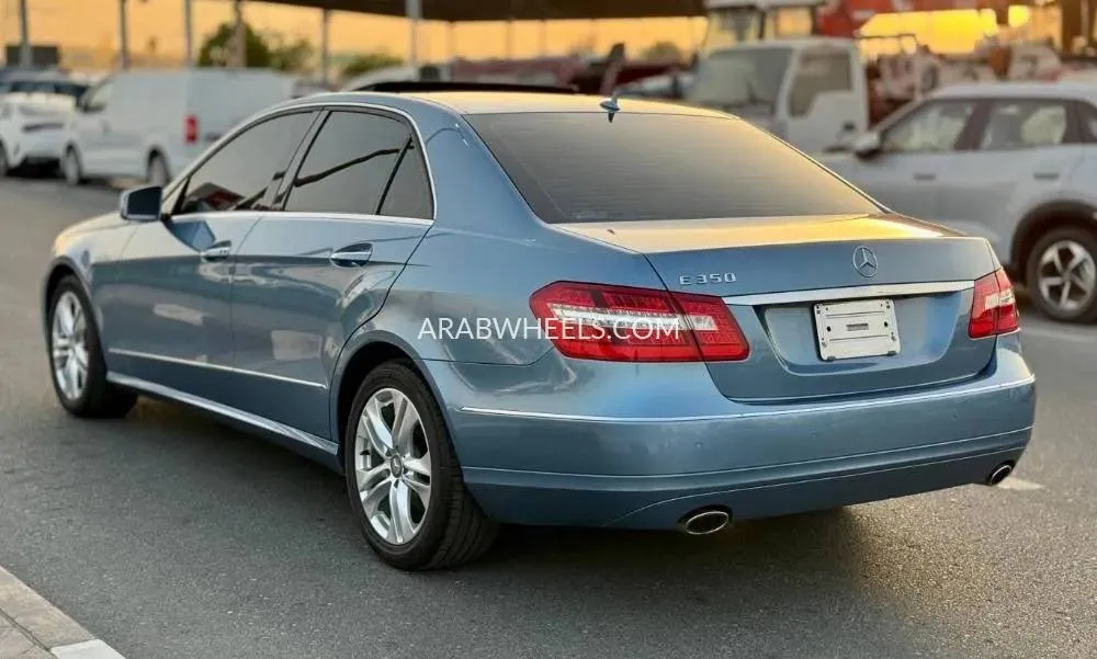 Mercedes Benz E Class 2010 for Sale in Dubai Image-16