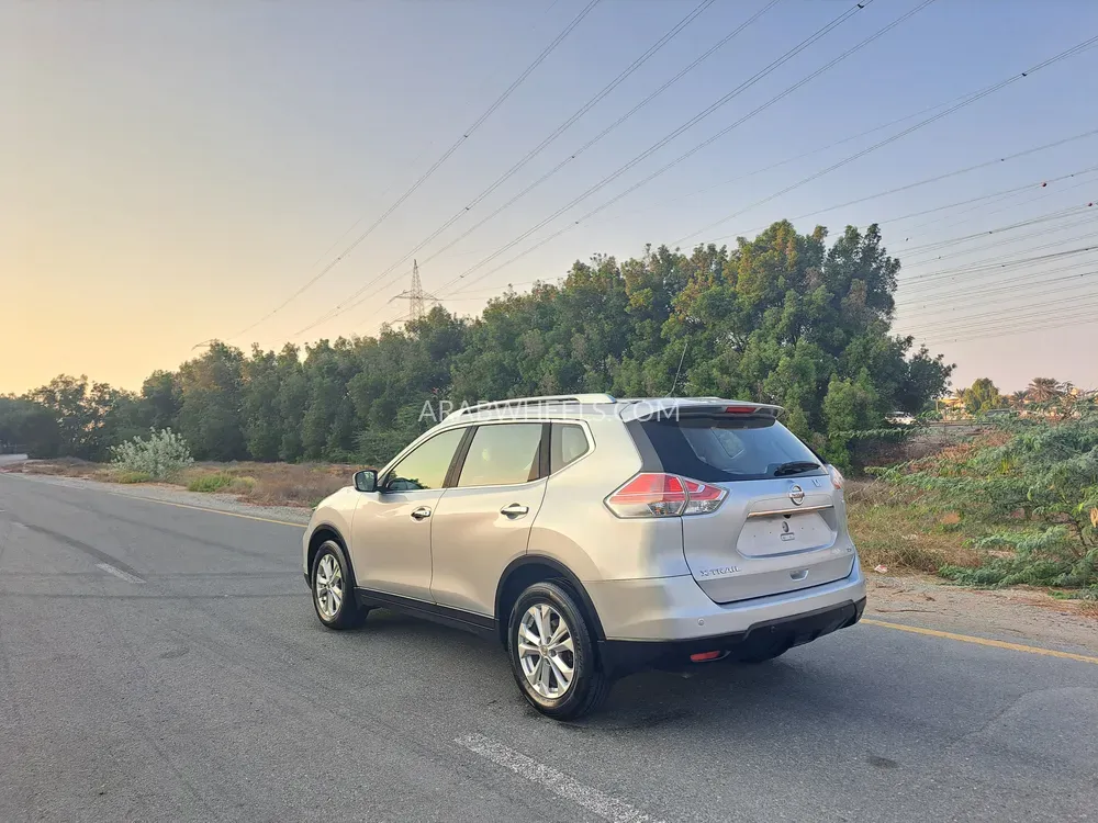 Nissan X-Trail 2015 for Sale in Sharjah Image-14