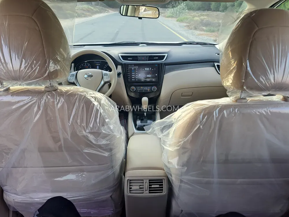 Nissan X-Trail 2015 for Sale in Sharjah Image-7