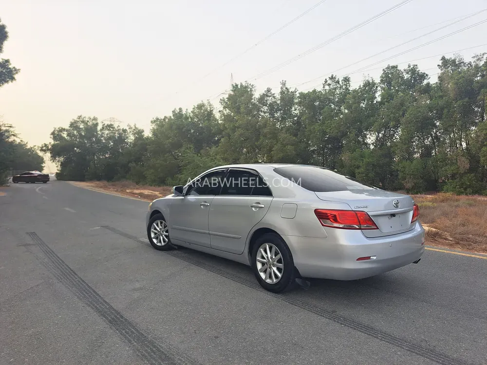 Toyota Camry 2010 for Sale in Sharjah Image-6