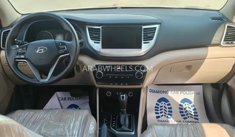 هيونداي توسان 2018 for Sale in الشارقة Image-16