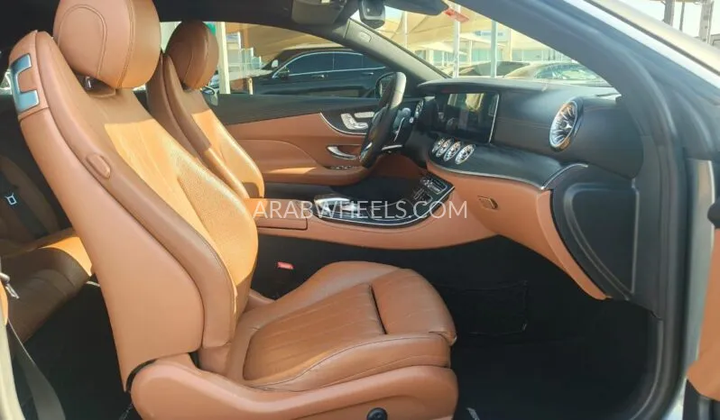 مرسيدس بنز كلاس E 2017 for Sale in الشارقة Image-15