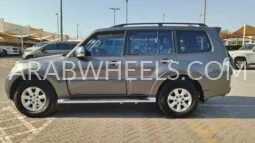 ميتسوبيشي باجيرو 2016 for Sale in الشارقة Image-21