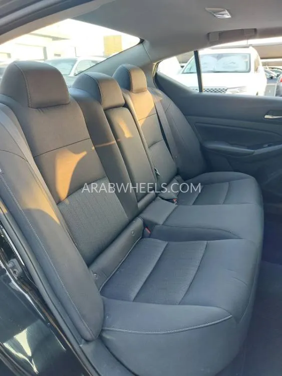 Nissan Altima 2021 for Sale in Sharjah Image-5