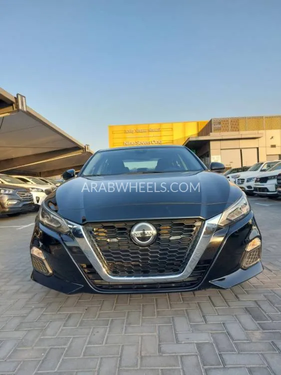 Nissan Altima 2021 for Sale in Sharjah Image-9