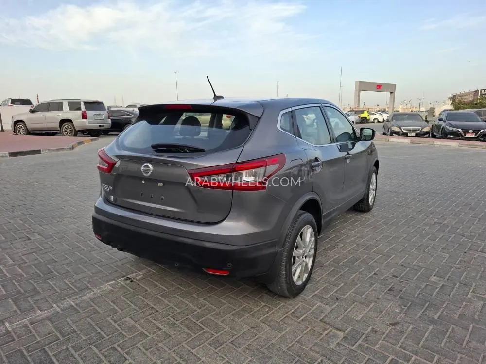 Nissan Rogue 2021 for Sale in Ajman Image-6