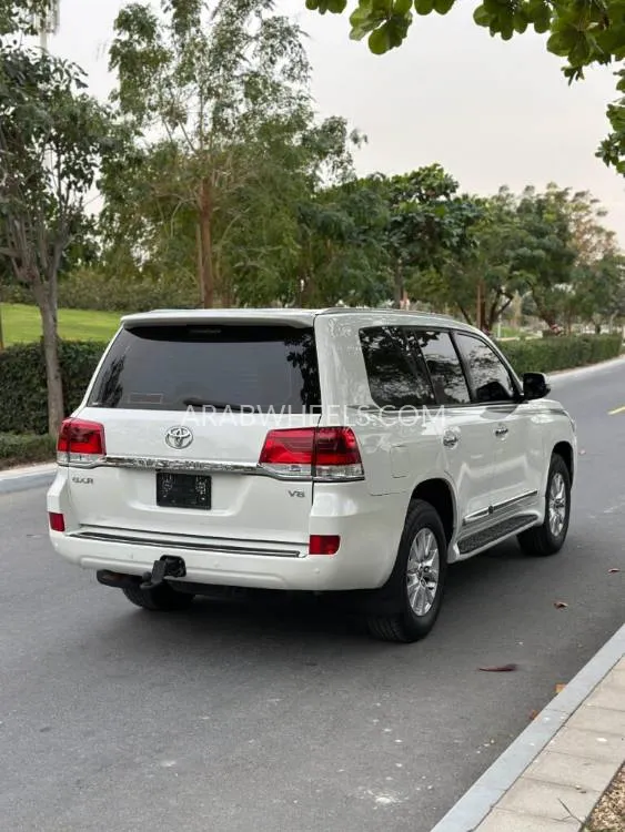 Toyota Land Cruiser 2011 for Sale in Ajman Image-6